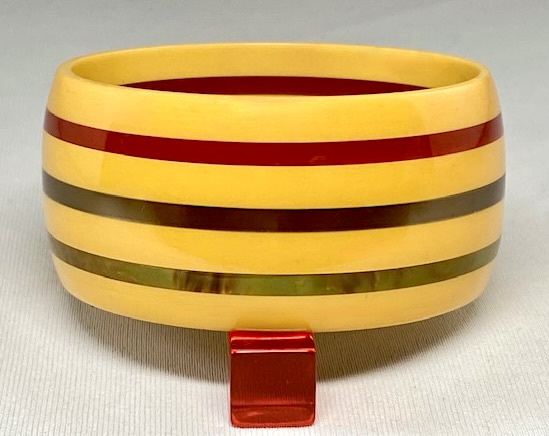 BB284 wide corn laminated stripes bakelite bangle